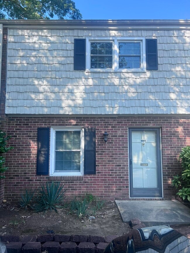 property at 201 Northpoint Ave