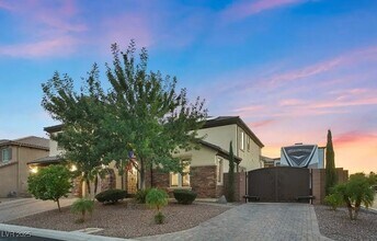 7277 Sashaying Spirit Ct in Las Vegas, NV - Building Photo - Building Photo