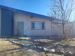 13230 Mt Whitney St in Reno, NV - Building Photo - Building Photo