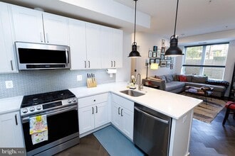 1001 Bryant St NE in Washington, DC - Building Photo - Building Photo