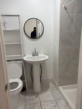 52 N Lindenwood St in Philadelphia, PA - Building Photo - Building Photo