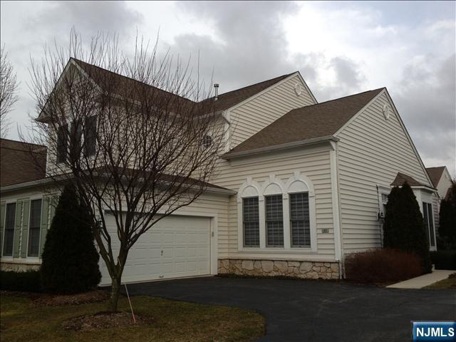 property at 43 Mulberry Ct