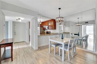 1965 Courtyard Way, Unit 106 in Naples, FL - Building Photo - Building Photo