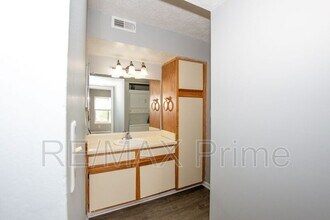 143 Davenport Ct in Hampton, VA - Building Photo - Building Photo