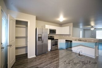 3832 Glitterman Dr in Jonesboro, AR - Building Photo - Building Photo