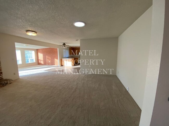 630 Newcomb Ave in Turlock, CA - Building Photo - Building Photo