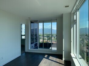 5515 Boundary Rd in Vancouver, BC - Building Photo - Building Photo