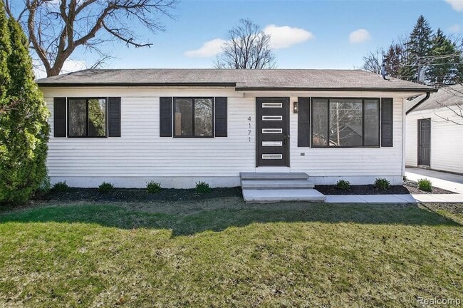 4171 Mapleleaf Rd in Waterford Township, MI - Building Photo - Building Photo