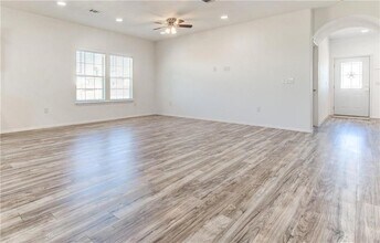 141 Everest Cove in Dale, TX - Building Photo - Building Photo