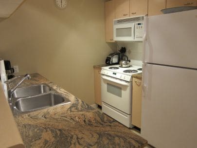 property at 1367 Alberni St