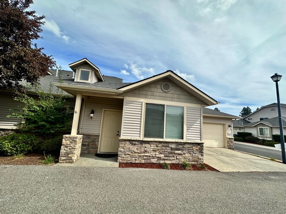 1436 Mordyl Loop in Post Falls, ID - Building Photo