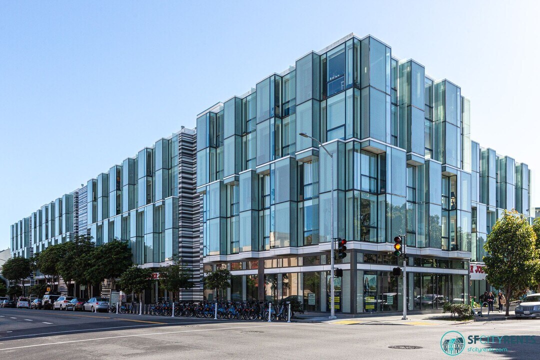 555 Fulton St in San Francisco, CA - Building Photo