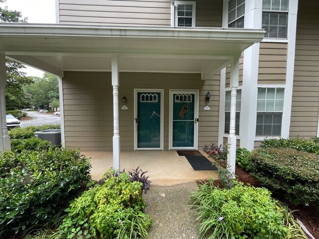 property at 1652 Northridge Dr