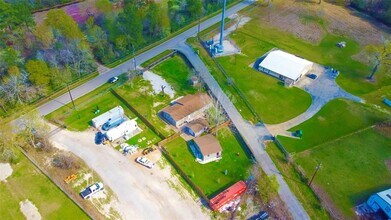 6418 Treaschwig Rd in Spring, TX - Building Photo - Building Photo
