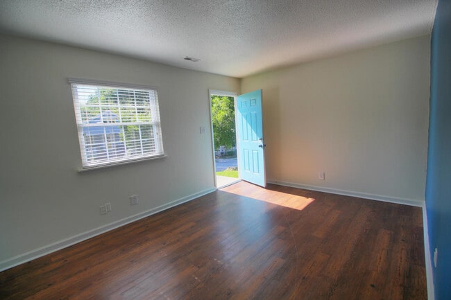 510 Gurley St in Durham, NC - Building Photo - Building Photo