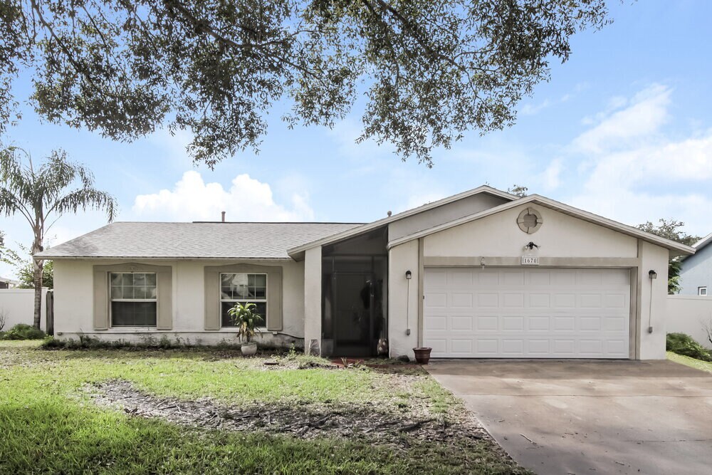 1670 Yorktown Ave in Titusville, FL - Building Photo