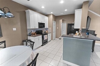 1809 Branch Trail in Carrollton, TX - Building Photo - Building Photo