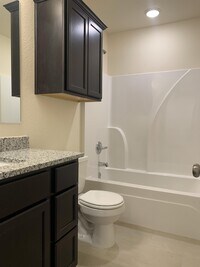 2039 Dade Loop photo'