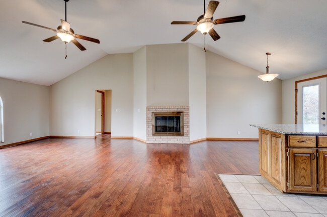 property at 325 Turf Ln