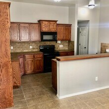 233 Spring Creek Rd in Oklahoma City, OK - Building Photo - Building Photo