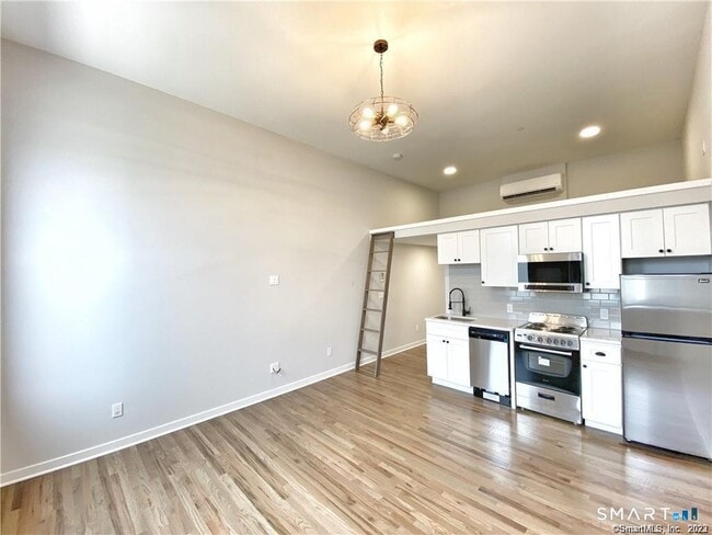 property at 39 Wall Street