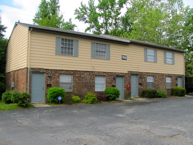 Parkside at Brighton Townhomes in Greensboro, NC - Building Photo