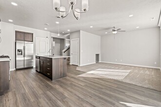 4207 E Esperanto St in Meridian, ID - Building Photo - Building Photo