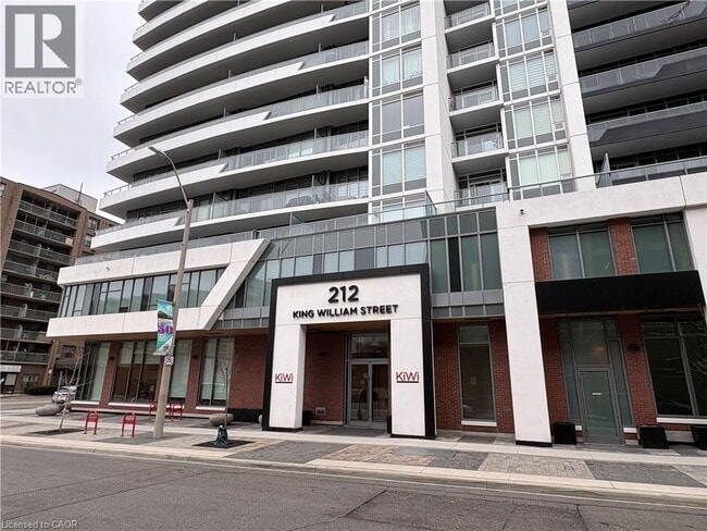 212 King William St in Hamilton, ON - Building Photo - Building Photo