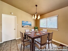 3223 Leewood Dr in San Antonio, TX - Building Photo - Building Photo