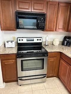 708 Oakgrove Dr in Brandon, FL - Building Photo - Building Photo