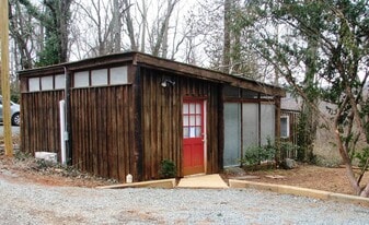 308 Foxhaven Farm in Charlottesville, VA - Building Photo