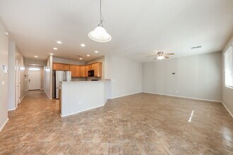 26934 N 175th Ln in Surprise, AZ - Building Photo - Building Photo