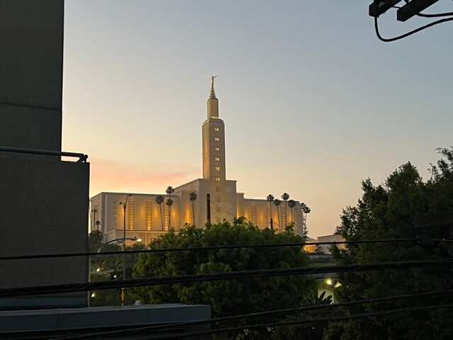 1817 Selby Ave, Unit #203 in Los Angeles, CA - Foto de edificio