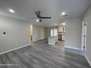 614 Charles Carroll St in Orange Park, FL - Building Photo - Building Photo
