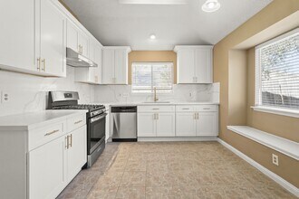 4411 Leyland Dr in Pearland, TX - Building Photo - Building Photo