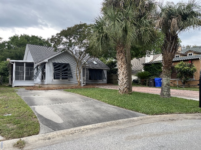 property at 1513 Privateer Dr