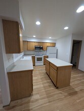 2983 Lowren Loop in Port Orchard, WA - Building Photo - Building Photo