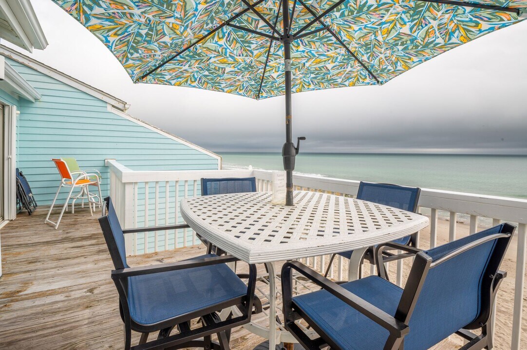 1 Neptune Pl in Kure Beach, NC - Building Photo