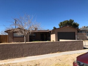 36940 Hayward Ave in Barstow, CA - Building Photo - Building Photo