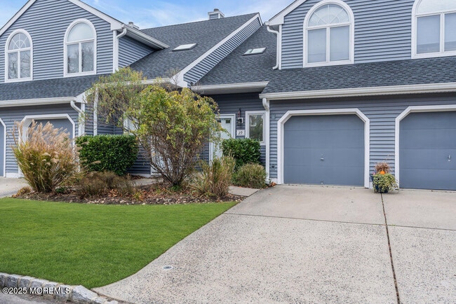 29 Shore Dr in Long Branch, NJ - Building Photo - Building Photo