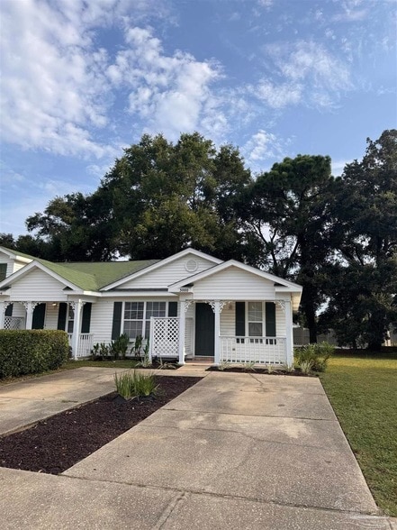 property at 3000 Brigantine Dr