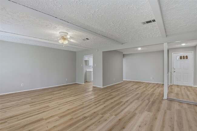 6015 Knotty Post Ln in Spring, TX - Building Photo - Building Photo