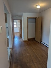 930 S Brooks St, Unit 3 in Madison, WI - Foto de edificio - Building Photo