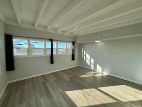 2082 167th Ave, Unit 2082 1.5 in San Leandro, CA - Building Photo - Building Photo