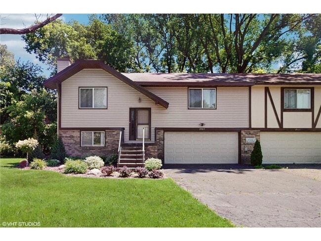 property at 2509 Cedar Hills Dr