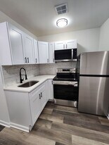 5012 W Stiles St in Philadelphia, PA - Building Photo