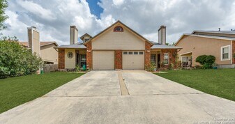 3415 Ridge Smoke in San Antonio, TX - Building Photo