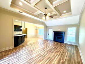 5171 Abbott Cir in Hahira, GA - Building Photo - Building Photo