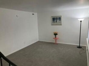 371 Advocate Ct in Newport News, VA - Building Photo - Building Photo