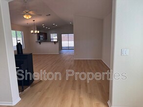 12746 W Desert Mirage Dr in Peoria, AZ - Building Photo - Building Photo